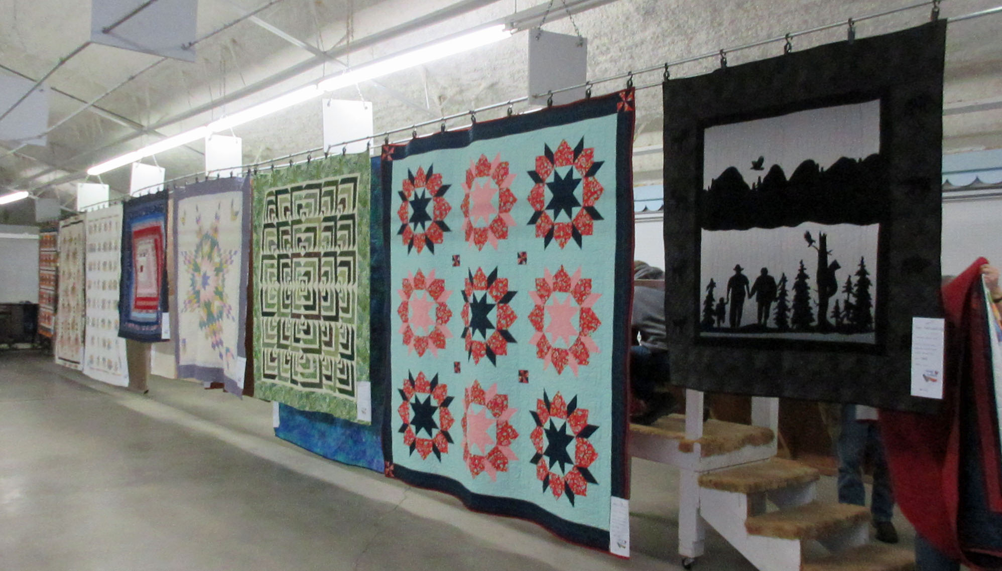 Scraps and Threads Celebrates Another Successful Quilt Show