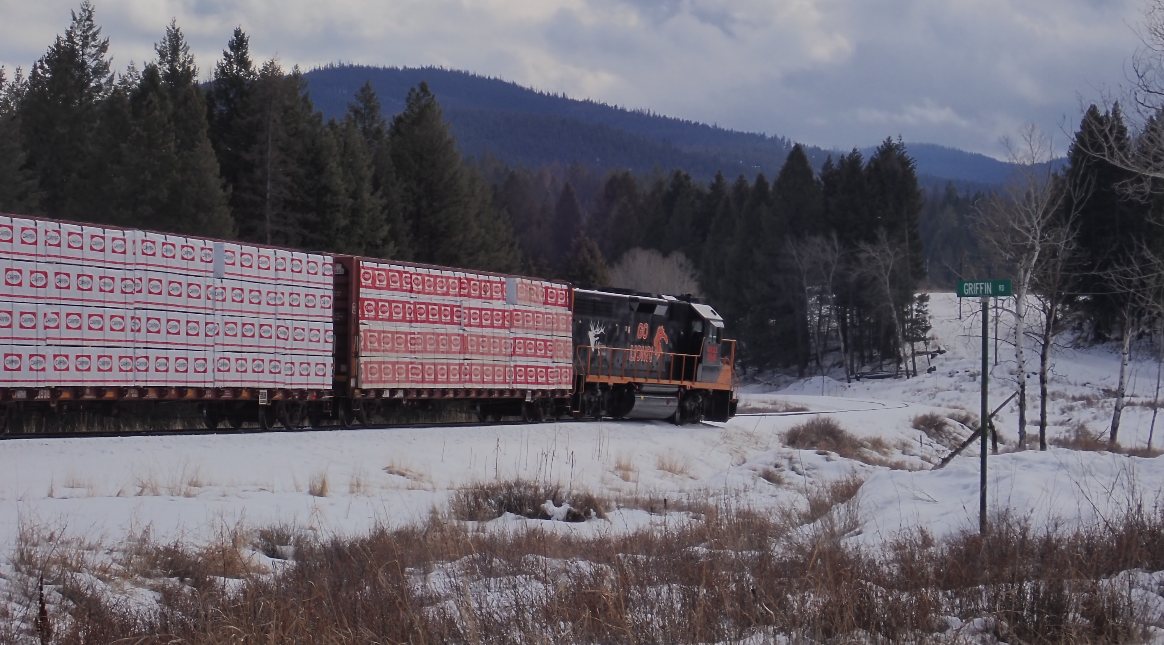 The most courteous derailment one could possibly ask for.